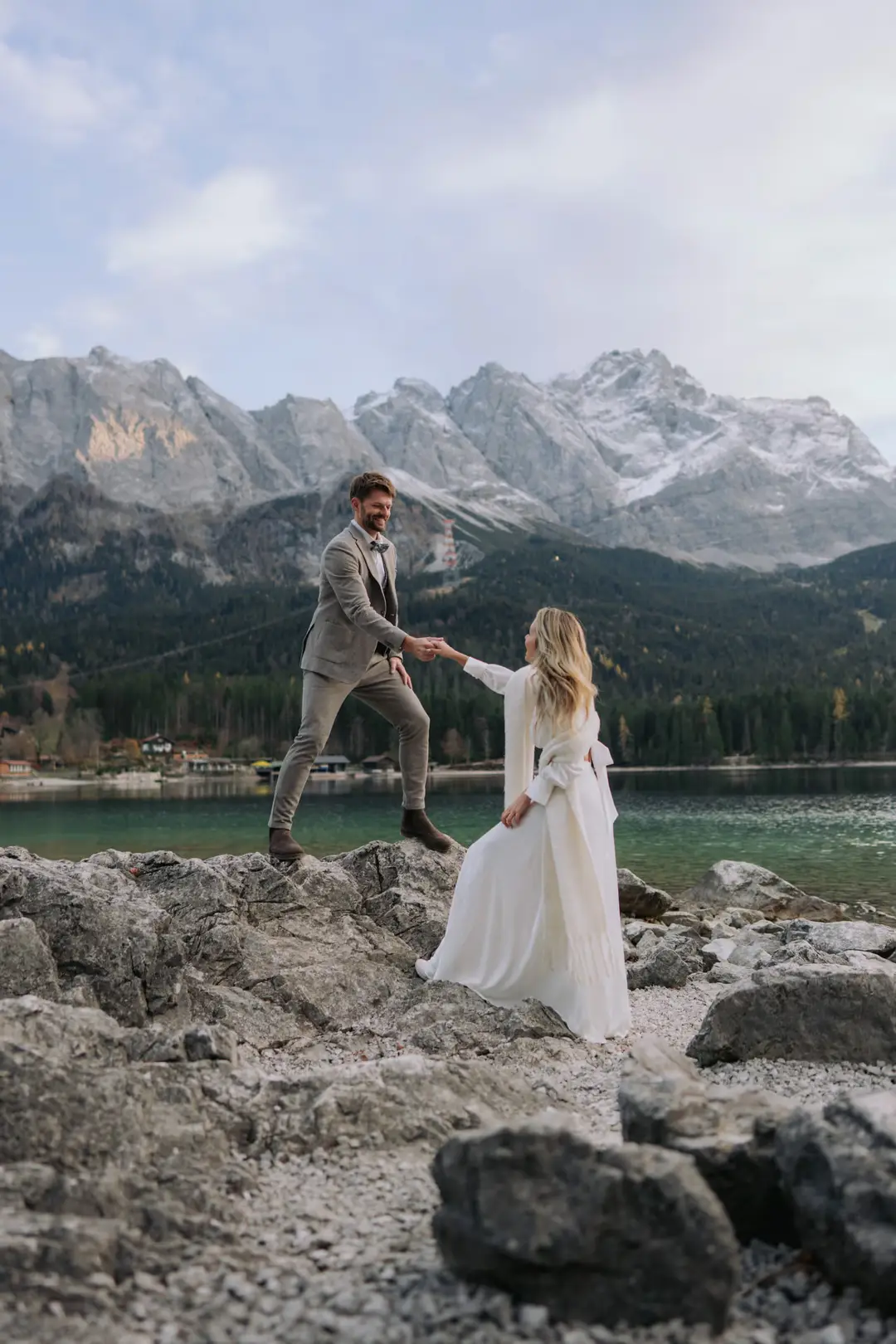 Felipe & Livia am Eibsee vor der Zugspitze