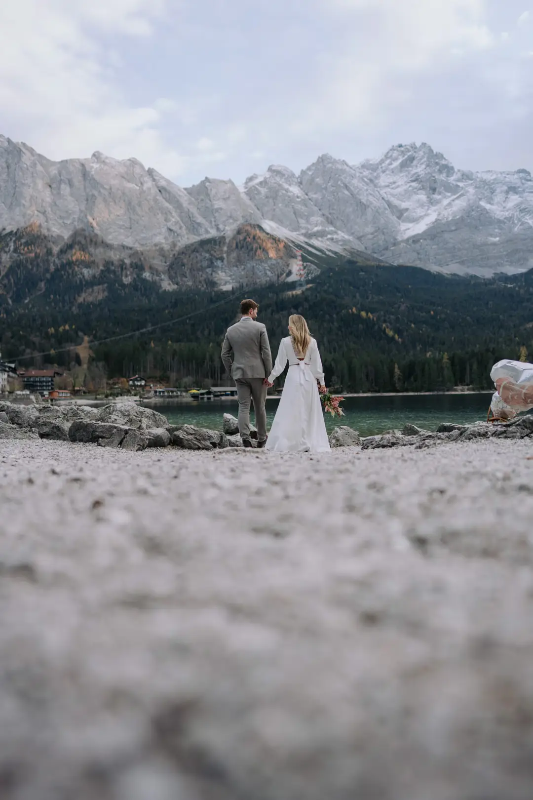 Felipe & Livia am Eibsee vor der Zugspitze