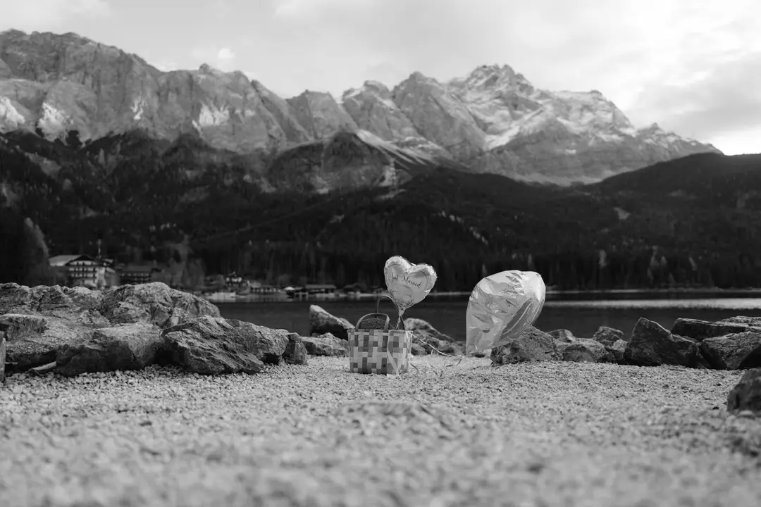 Felipe & Livia am Eibsee vor der Zugspitze