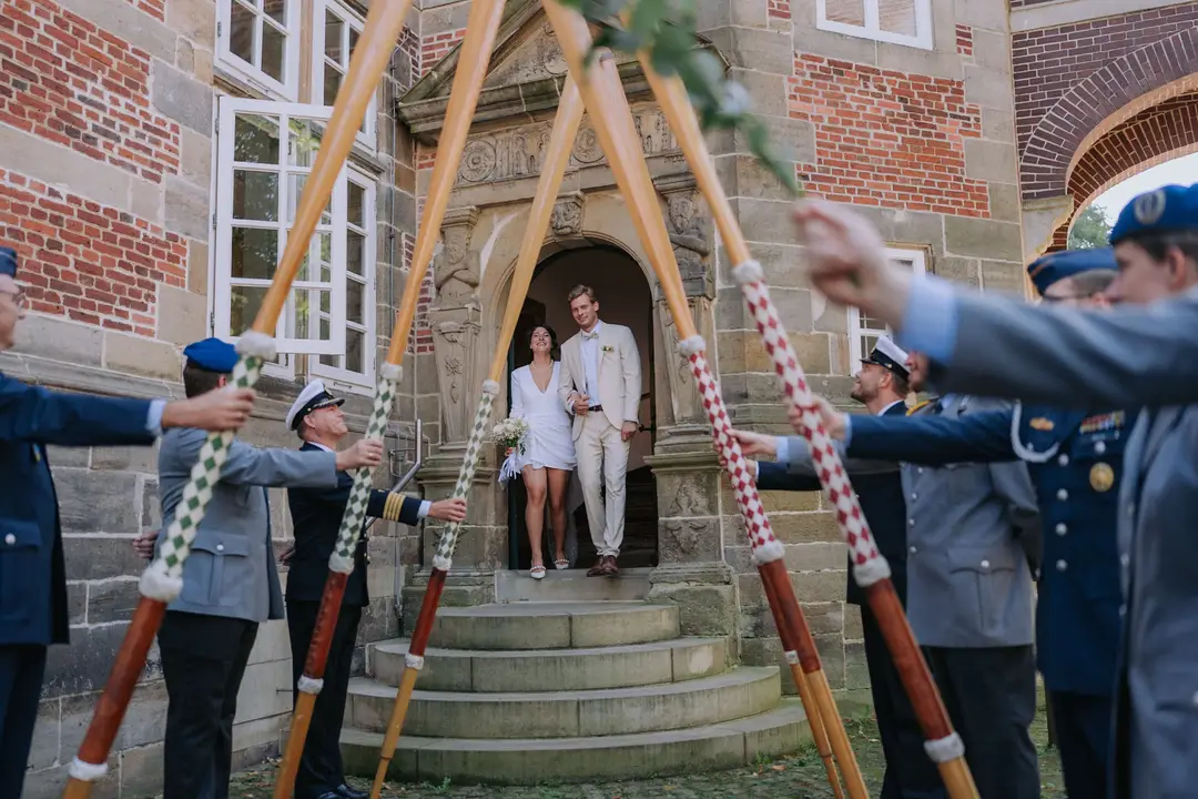 Yannik & Seray, Die Trauung auf Schloss Landestrost