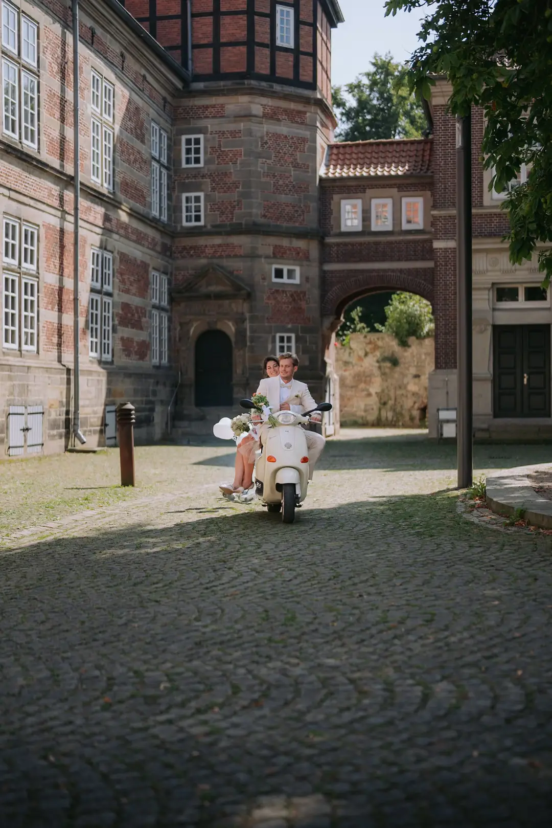 Yannik & Seray, Paarshooting auf Schloss Landestrost