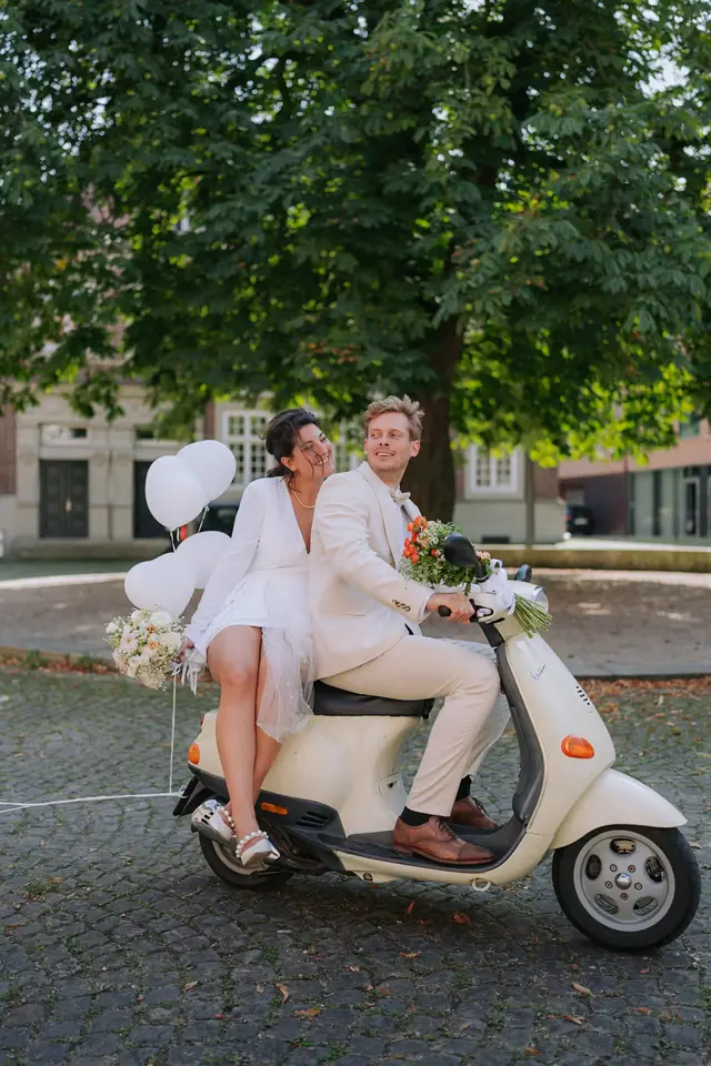 Yannik & Seray, Schloss Landestrost